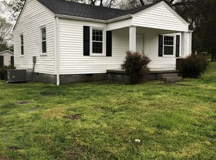 150 Church Ave, Watertown, TN 37184