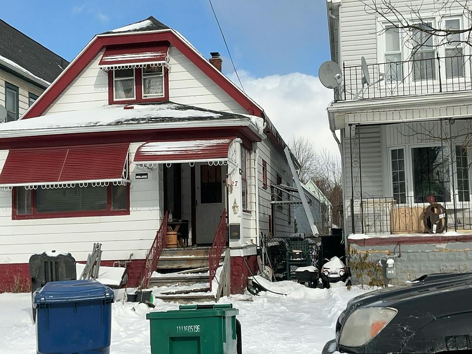 1st image of 27 Rosedale St