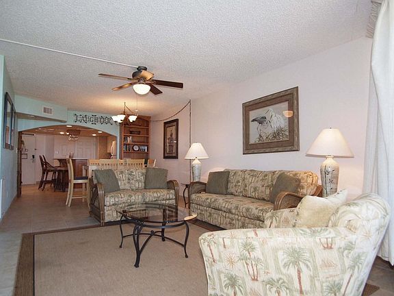 4th image of 302 Dunes Way
