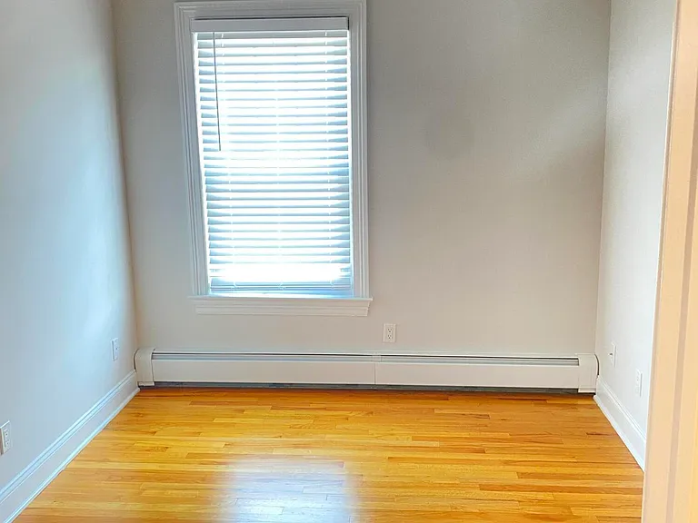 9 Sound View Ct #2B — Photo 8