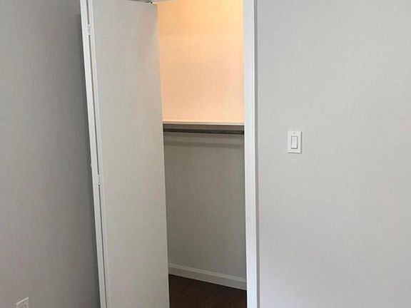 4th image of 60 Houston Ter #B