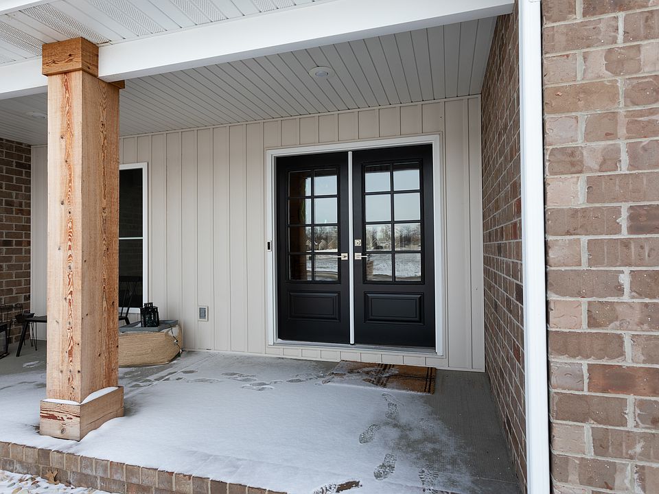 Functioning double doors