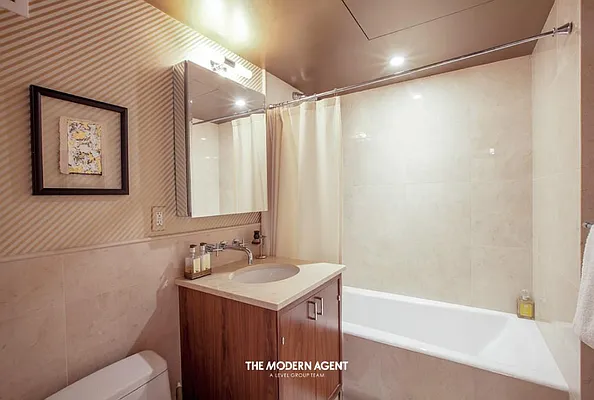 Sold by Level Group | media 9