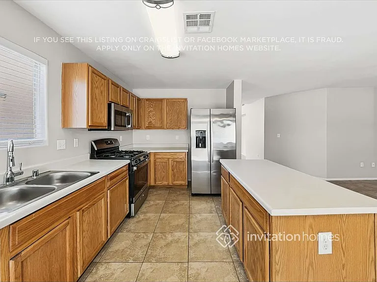 5504 Eagle Cove Ave — Photo 8