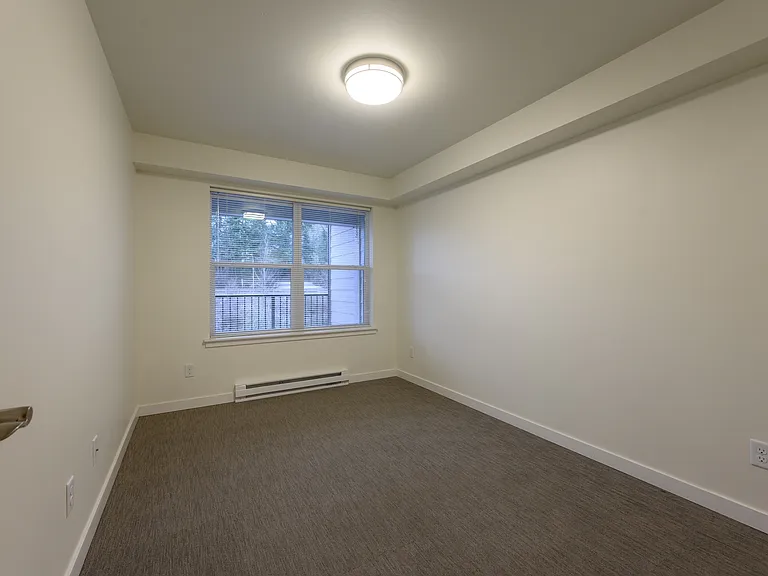 3-Bed 2-Bath Bedroom 3-Bed 2-Bath Bedroom