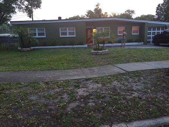 2nd image of 128 Verbena Dr
