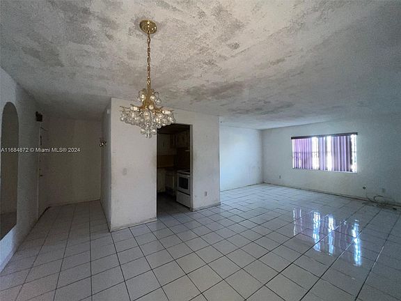 4th image of 1230 NE 139th St APT 204