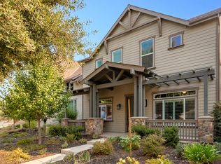 3057 Crocker Dr, Sacramento, CA