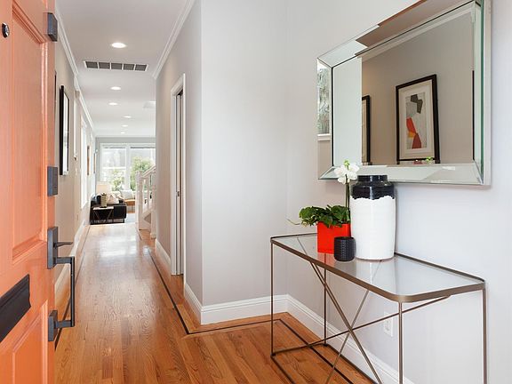 5th image of 851 Chenery St
