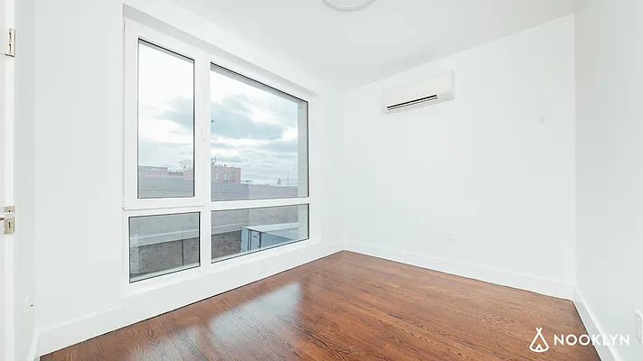 Rented by Nooklyn NYC LLC | media 27
