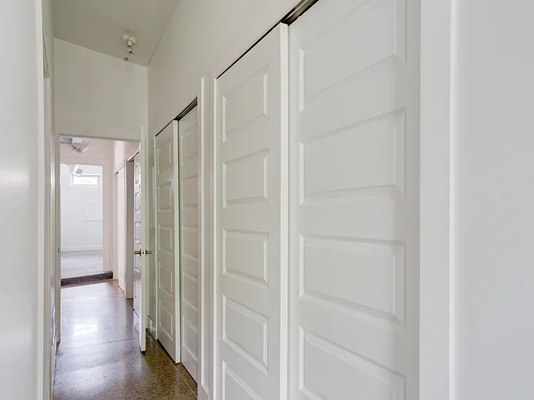 1300 Batavia Ave #2 — Photo 28