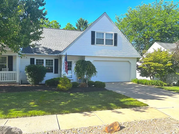 6885 Chaffee Ct, Brecksville, OH 44141