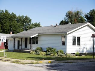 725 W Fayette St, Pittsfield, IL 62363