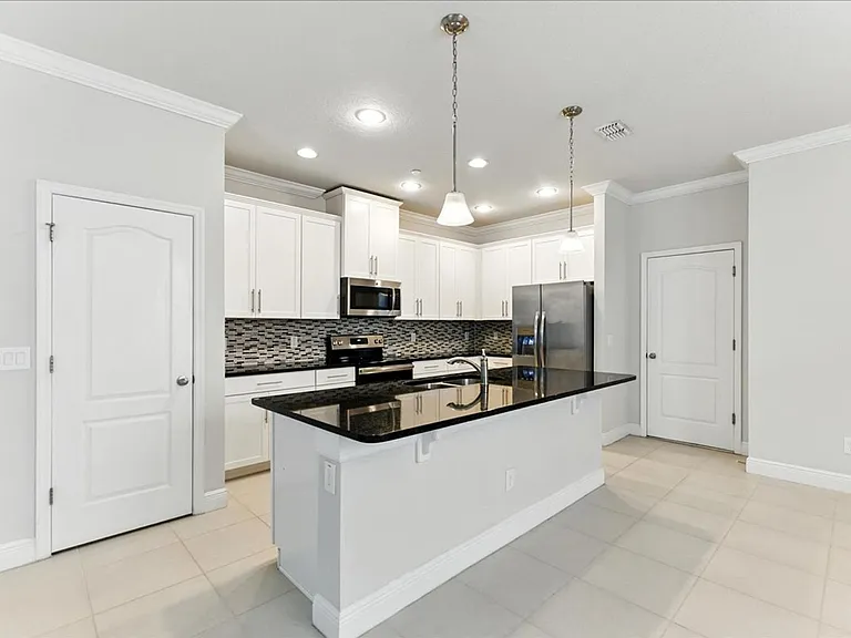 7628 Aloma Pines Ct — Photo 3