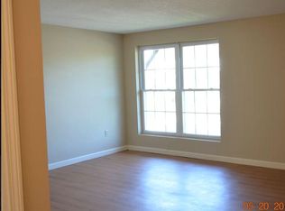 4 E Ridge Rd #4, Merrimack, NH 03054