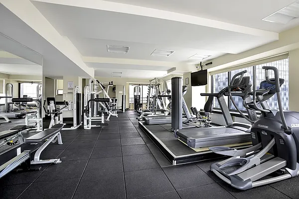 Rented by Compass | media 10