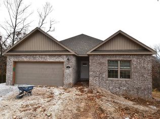 3 Bere Cir, Bella Vista, AR 72714