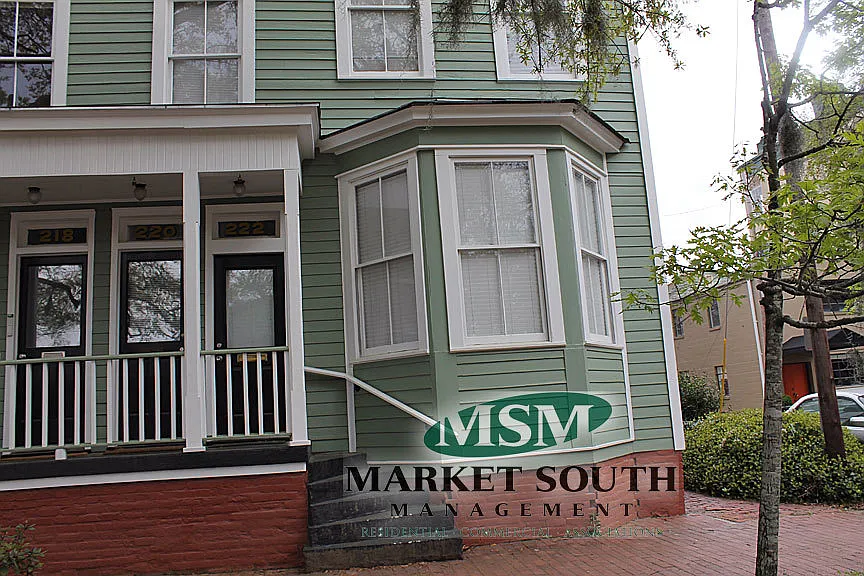 Remodeled Crawford Square Condo — Photo 2