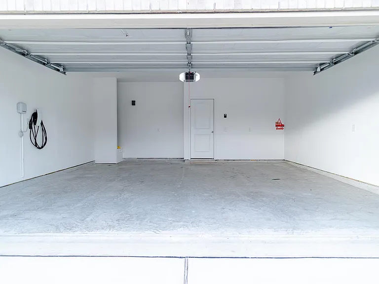 8214 Star Terrace Dr — Photo 1