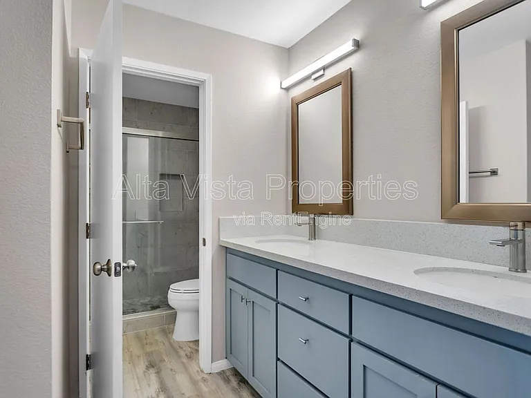 7960 Mission Vista Dr — Photo 32