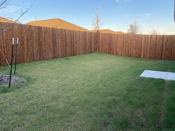 3rd image of 3208 Coyote Way