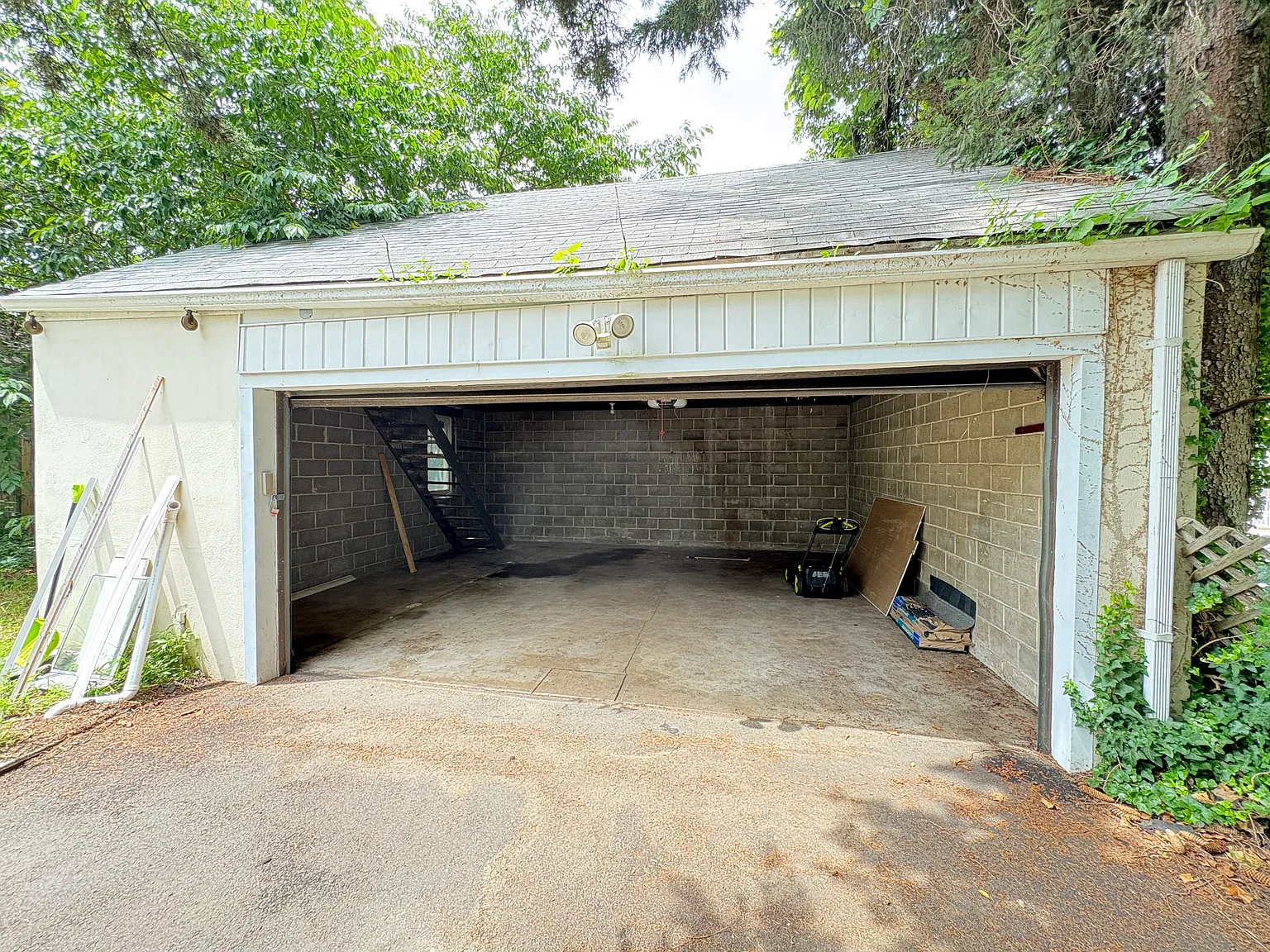 4 bed, 1333 sqft, $3,500 — Photo 4