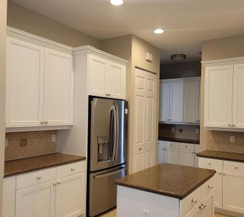 1st image of 9335 Plantation Estates Dr