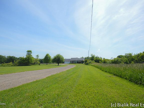 2nd image of 10300 S Willow Ave