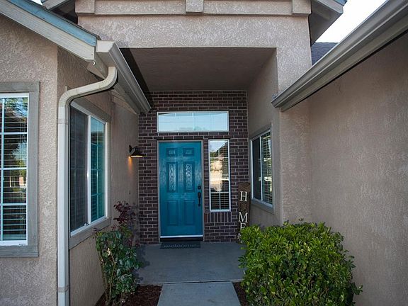 2nd image of 3212 N Zion Cir