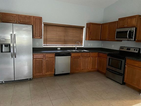 5th image of 6408 Sleepy Hollow Dr