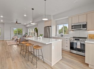 Alpine Landing Townhomes, Garden City, ID 83714