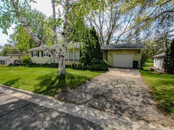 606 Quincy St, Alexandria, MN 56308