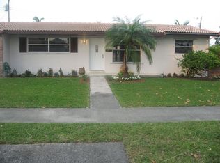 9011 SW 48th St, Miami, FL 33165