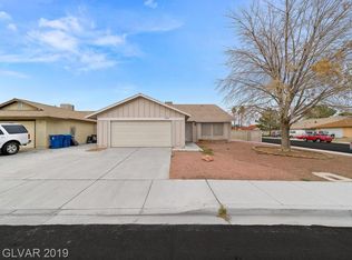 5900 Carpenteria Way, Las Vegas, NV 89108
