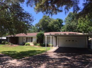 813 N Morgan St, Angleton, TX 77515