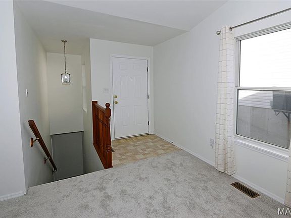 2nd image of 4926 Hurstborough Ct