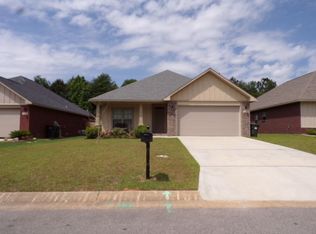 5217 Parkside Dr, Pace, FL 32571