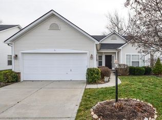 5865 Lost Oaks Dr, Carmel, IN