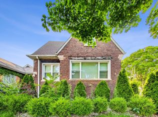 8100 S Euclid Ave, Chicago, IL 60617