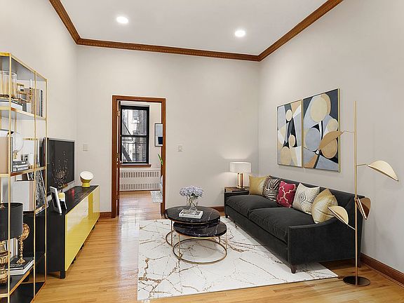 3rd image of 121 E 10th St #2C
