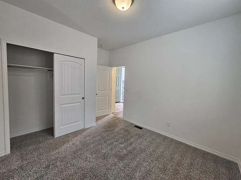 10450 Summer Ridge Dr — Photo 8
