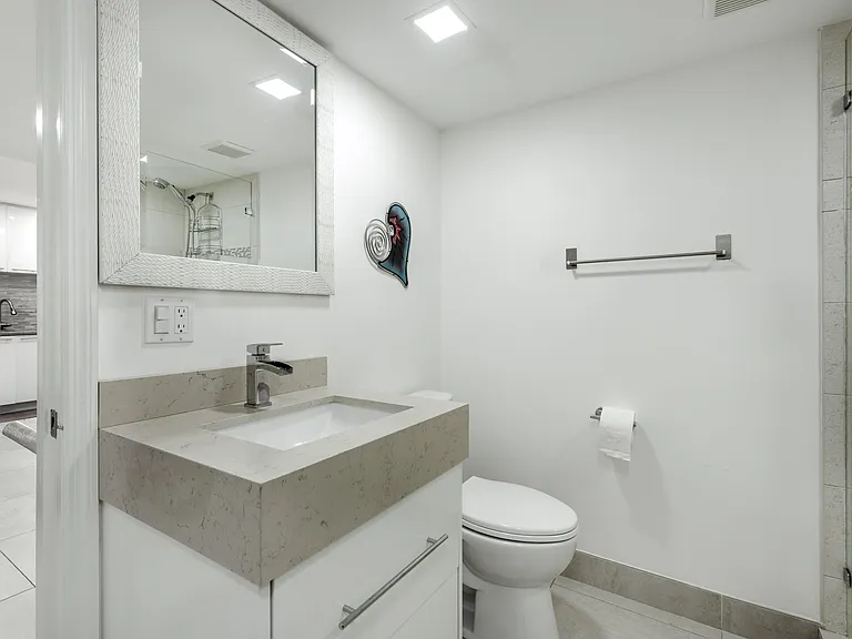 7509 Glendevon Ln #1002 — Photo 22