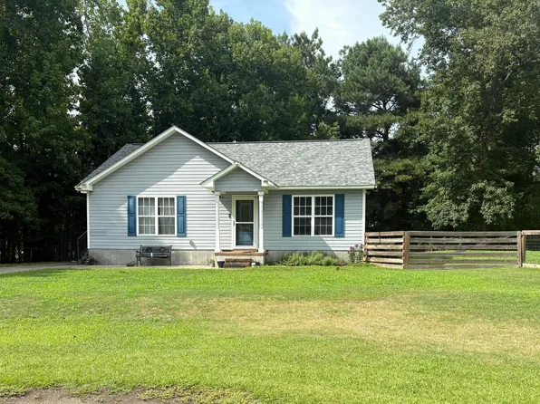 126 Baysden Drive, Jacksonville, NC 28540