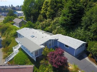 16219 Lower Harbor Rd #16, Brookings, OR 97415