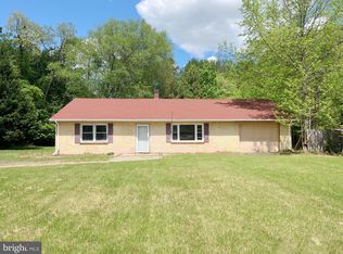 63 Texas Rd, Monroe Township, NJ 08831