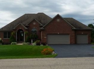 7181 Hawthorne Rdg, Roscoe, IL 61073