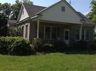 1035 Hopewell Church Rd, Clinton, SC 29325