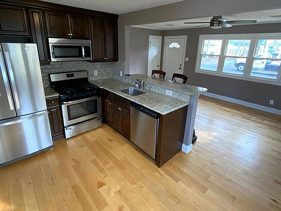5th image of 6311 Palmer Ave