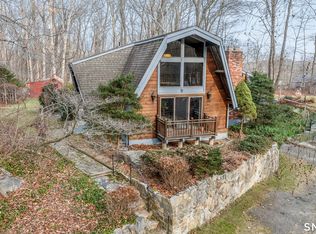 3 Serenity Lane, Newtown, CT 06482