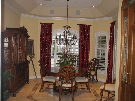 5th image of 5322 Shoreline Cir